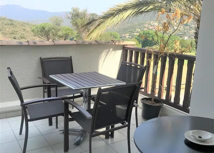 Cosy Avec Terrasse Et Acces Piscines A Cap Esterel - Fr-1-504-645 Saint-Raphaël