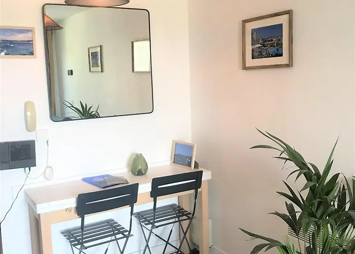 Apartment Cosy Avec Terrasse Et Acces Piscines A Cap Esterel - Fr-1-504-645 *