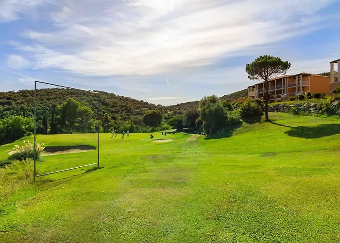 Cosy Avec Terrasse Et Acces Piscines A Cap Esterel - Fr-1-504-645